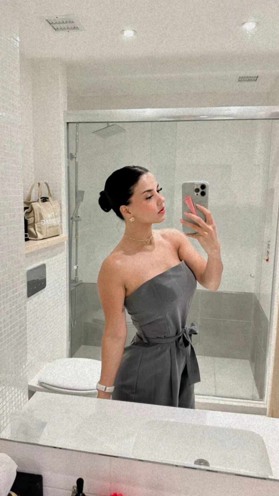 Kadıköy Escort Nilay – Sadelikten Gelen Mutluluğum